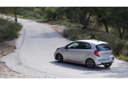 KIA Picanto 1.2 GT-Line Auto 84Ps